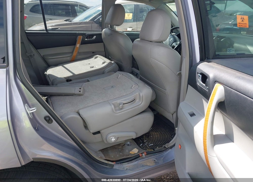 2008 TOYOTA HIGHLANDER HYBRID VIN: JTEEW44A082005807