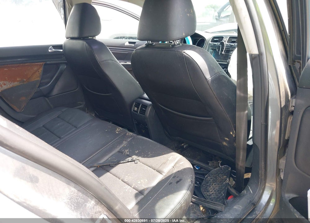 2012 VOLKSWAGEN JETTA VIN: 3VWPL7AJ3CM676088