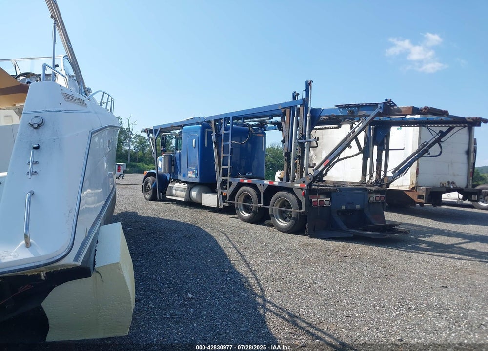 2000 PETERBILT 379 VIN: 1NP5LR9X2YD509926