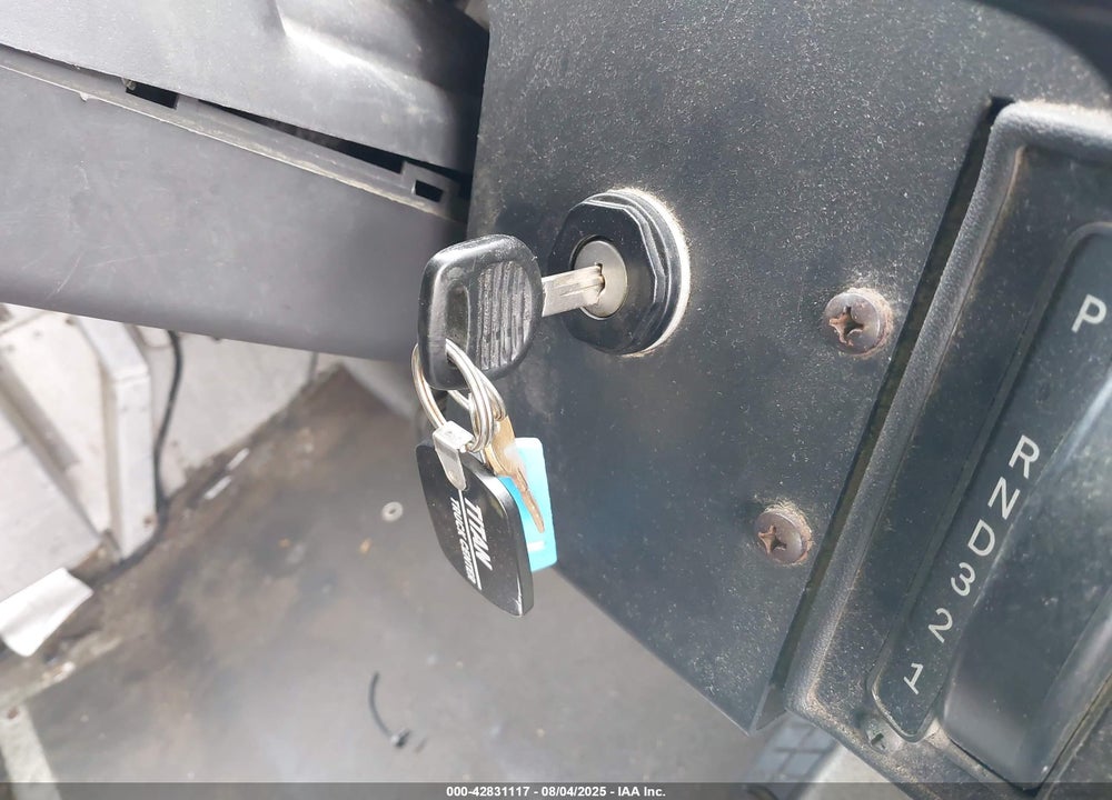 2010 FREIGHTLINER CHASSIS M LINE WALK-IN VAN VIN: 4UZAAPDU3ACAS1737