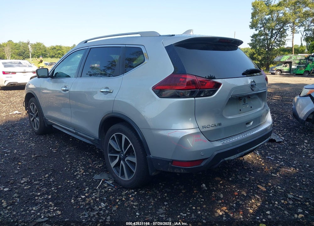 2019 NISSAN ROGUE VIN: 5N1AT2MV2KC717588