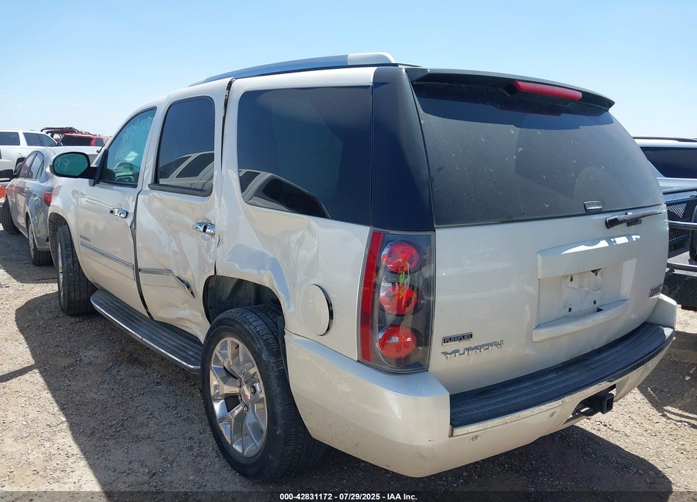 2012 GMC YUKON VIN: 1GKS2EEF7CR280906