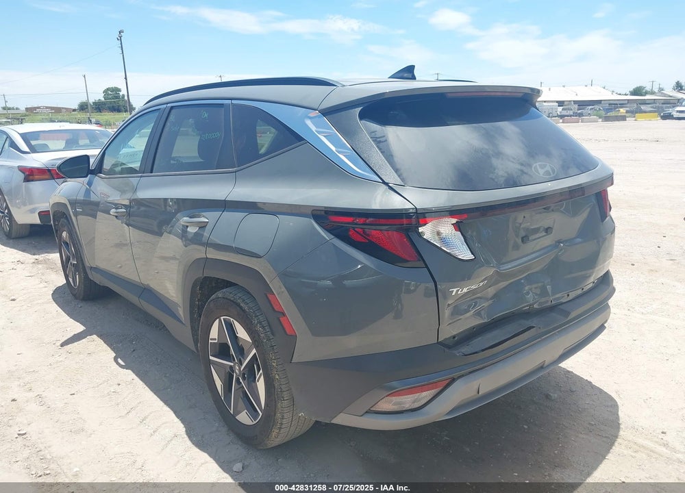 2025 HYUNDAI TUCSON VIN: 5NMJB3DE3SH546610