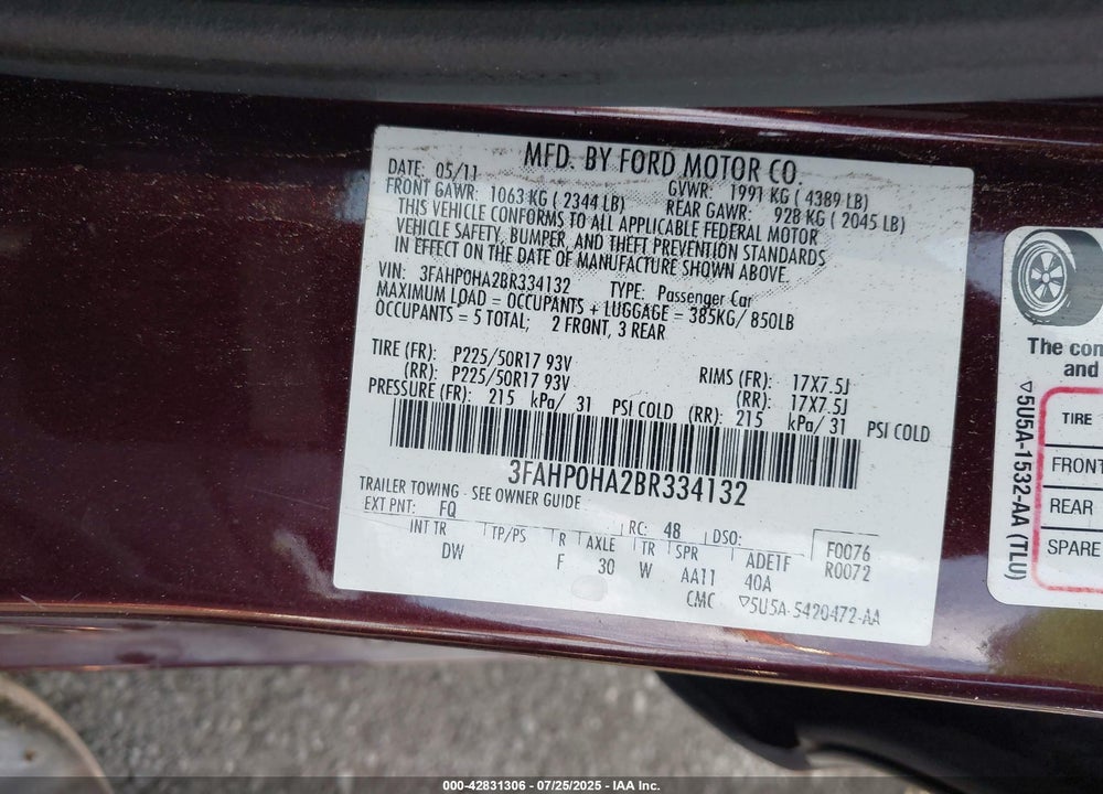 2011 FORD FUSION VIN: 3FAHP0HA2BR334132