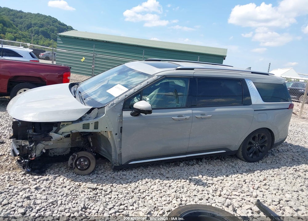 2022 KIA CARNIVAL MPV VIN: KNDNE5H36N6146460