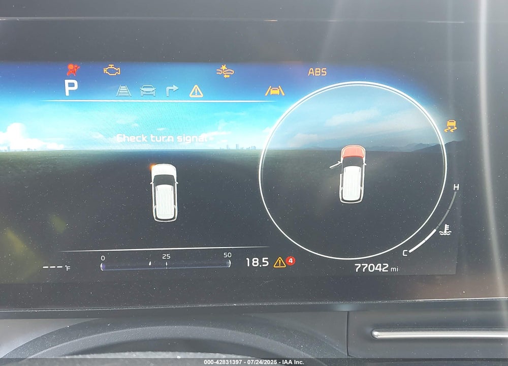 2022 KIA CARNIVAL MPV VIN: KNDNE5H36N6146460