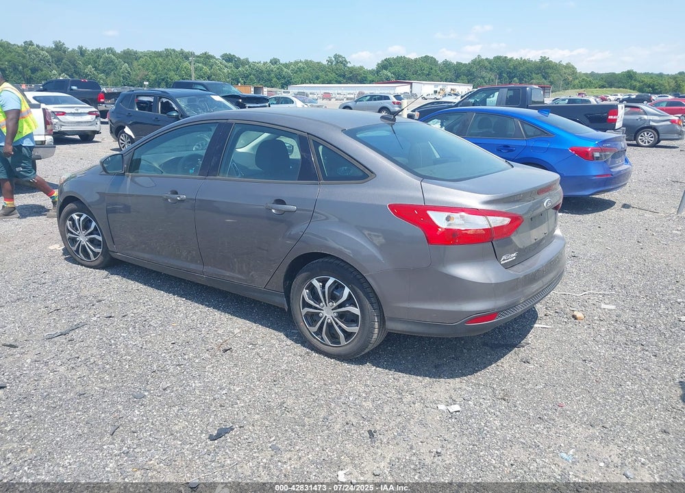 2012 FORD FOCUS VIN: 1FAHP3F24CL404341