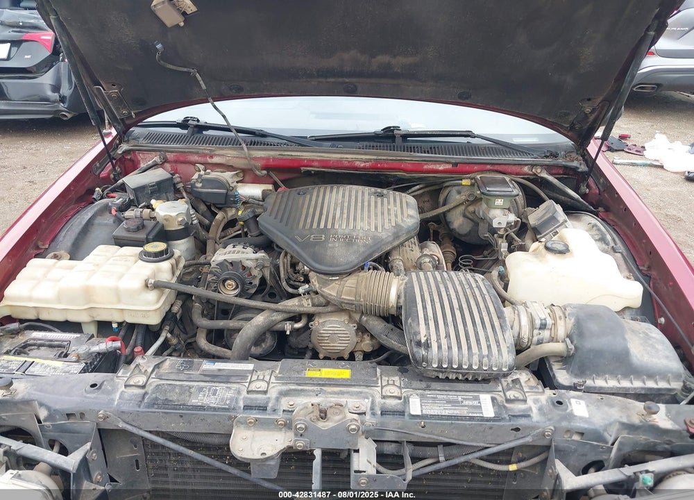 1995 CHEVROLET CAPRICE CLASSIC VIN: 1G1BL52WXSR137372