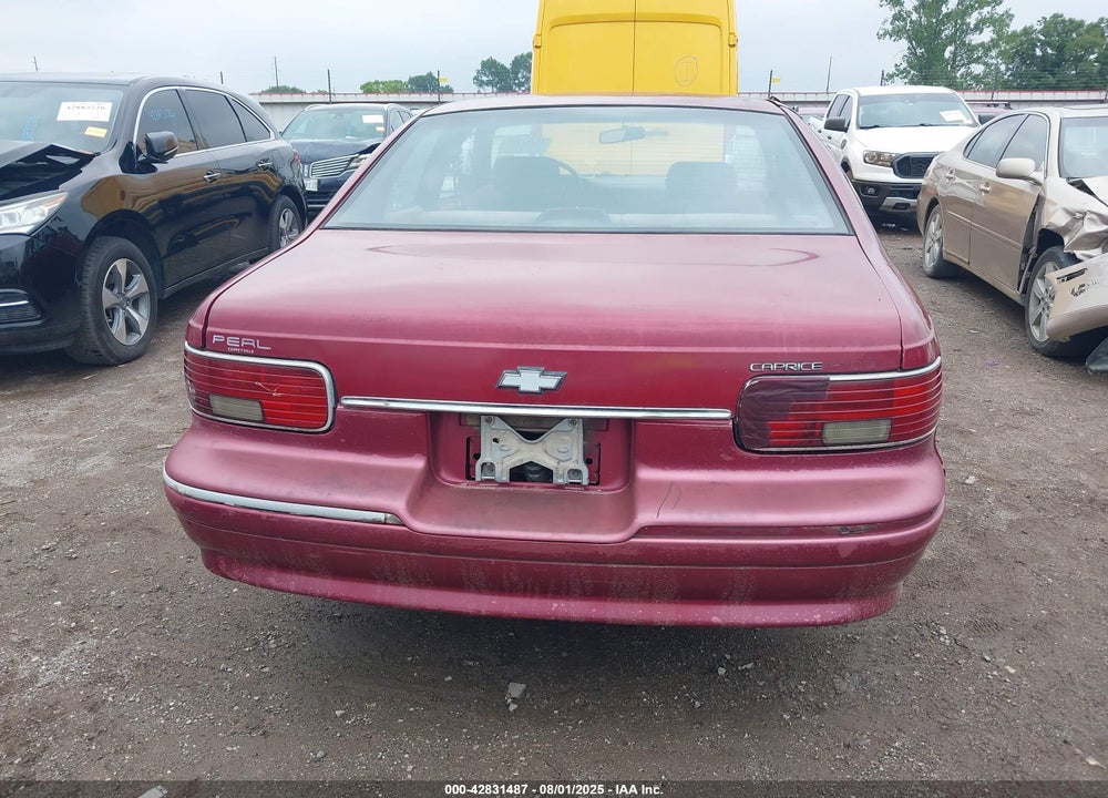 1995 CHEVROLET CAPRICE CLASSIC VIN: 1G1BL52WXSR137372