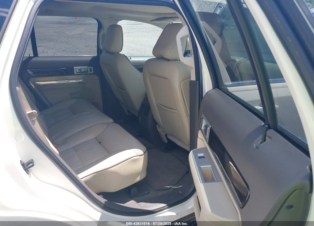2008 LINCOLN MKX VIN: 2LMDU88C78BJ14980
