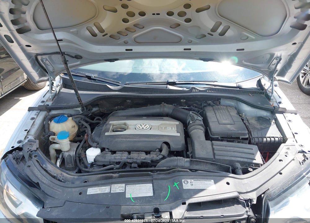 2012 VOLKSWAGEN EOS VIN: WVWBW7AH3CV010825