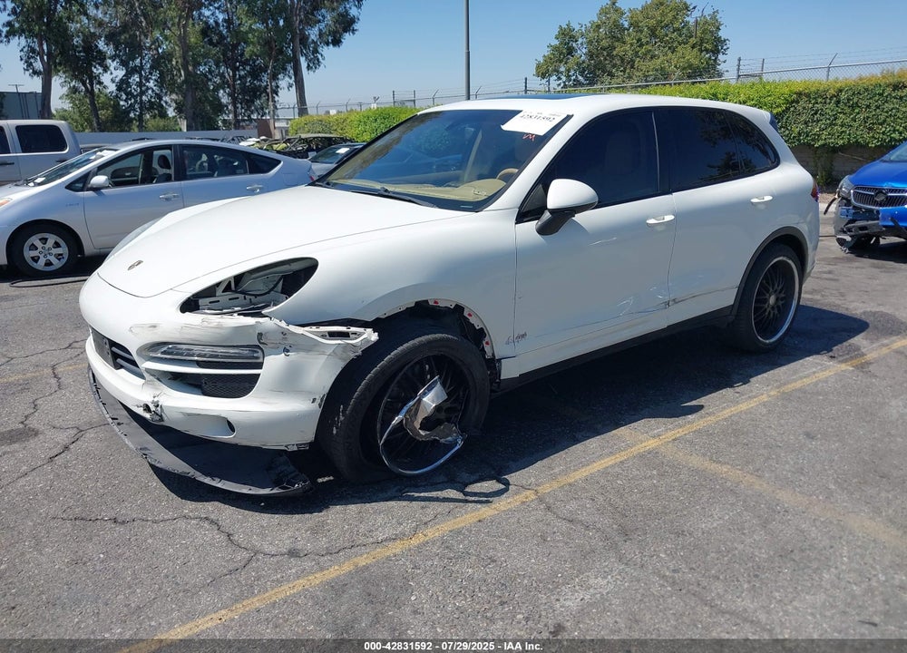 2011 PORSCHE CAYENNE VIN: WP1AA2A2XBLA01444