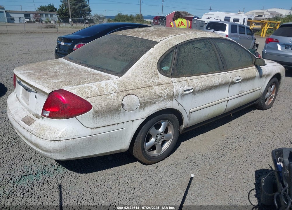 2003 FORD TAURUS SES VIN: 1FAFP55U93G250613