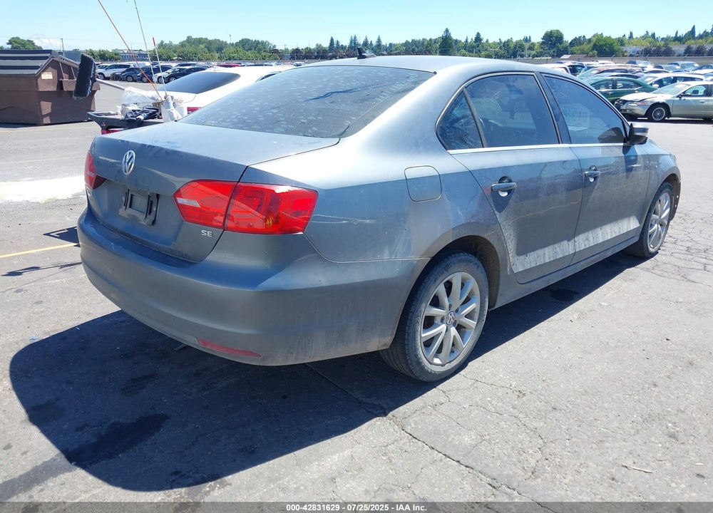 2014 VOLKSWAGEN JETTA VIN: 3VWD17AJ0EM434757
