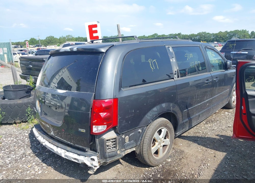 2012 DODGE GRAND CARAVAN SXT VIN: 2C4RDGCG7CR223899