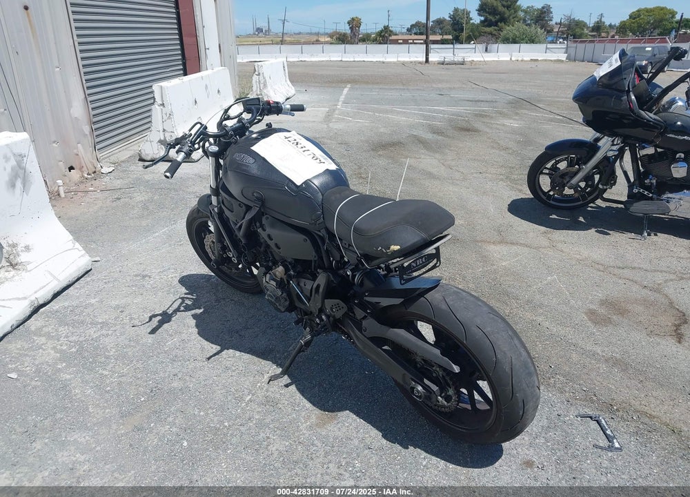2018 YAMAHA XSR700 C VIN: JYARM21Y2JA000083