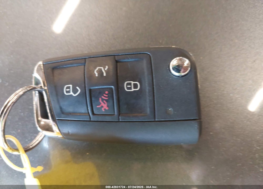 2015 VOLKSWAGEN GOLF VIN: 3VW217AU0FM093430