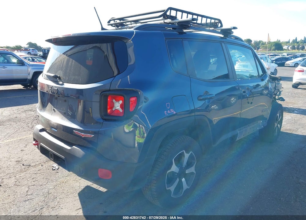 2022 JEEP RENEGADE VIN: ZACNJDC15NPN53093