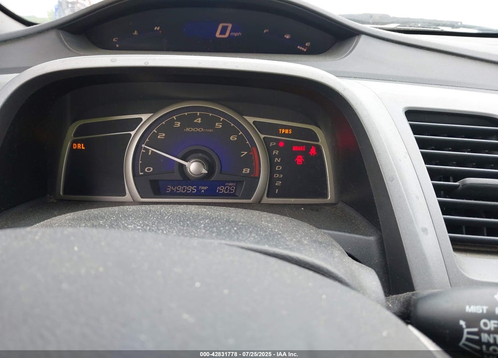 2010 HONDA CIVIC VIN: 19XFA1F63AE000933