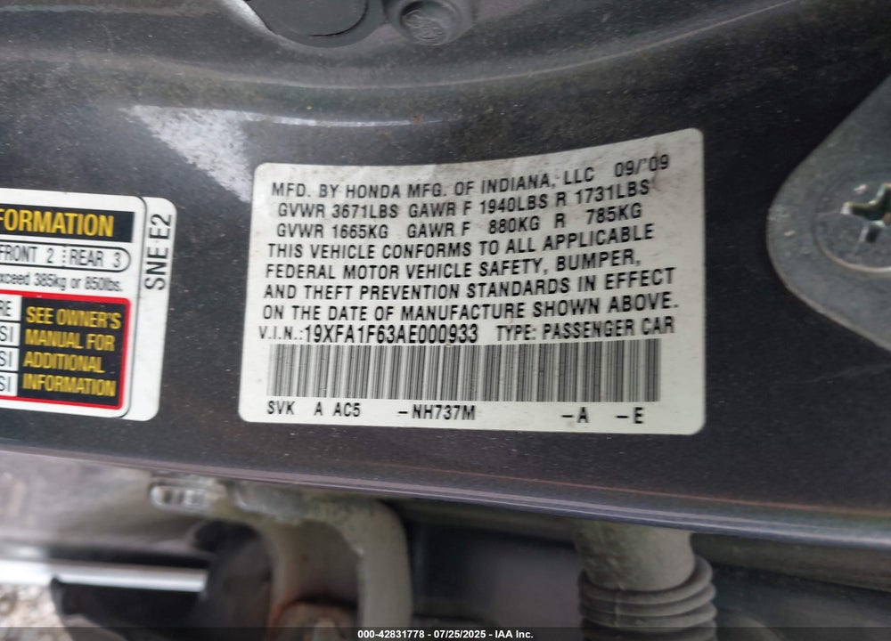 2010 HONDA CIVIC VIN: 19XFA1F63AE000933