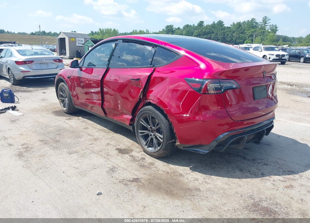 2024 TESLA MODEL Y LONG RANGE DUAL MOTOR ALL-WHEEL DRIVE VIN: 7SAYGDEE7RF181495