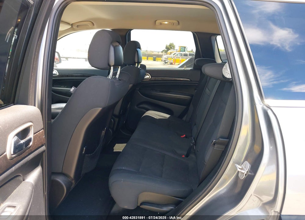 2012 JEEP GRAND CHEROKEE VIN: 1C4RJFAG3CC294175