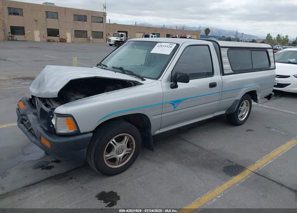 1992 TOYOTA PICKUP 1/2 TON SHORT WHLBASE STB VIN: 4TARN81A0NZ028779