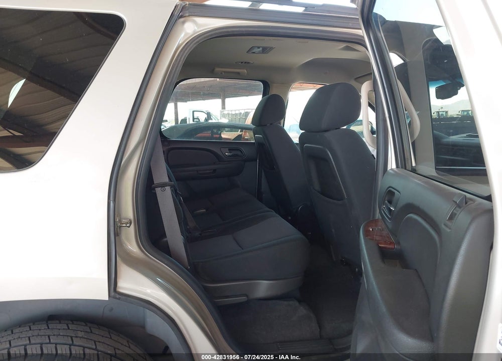 2014 GMC YUKON VIN: 1GKS1AE0XER112915