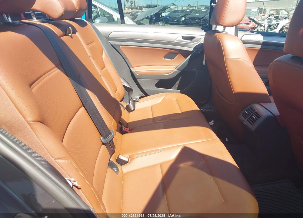 2019 VOLKSWAGEN GOLF ALLTRACK VIN: 3VWH17AU5KM506110