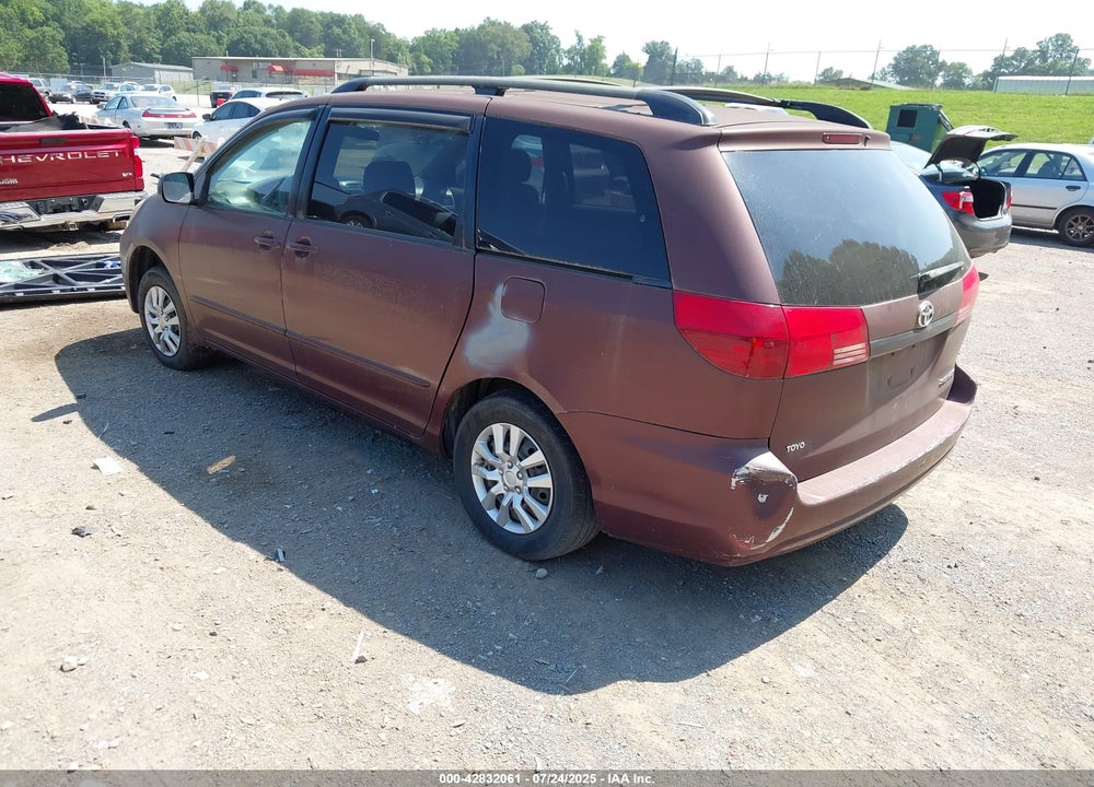 2004 TOYOTA SIENNA CE VIN: 5TDZA23C24S058989