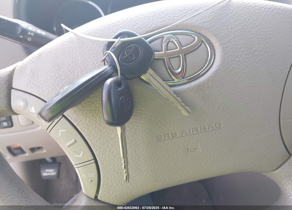 2007 TOYOTA SIENNA VIN: 5TDZK23C17S092827
