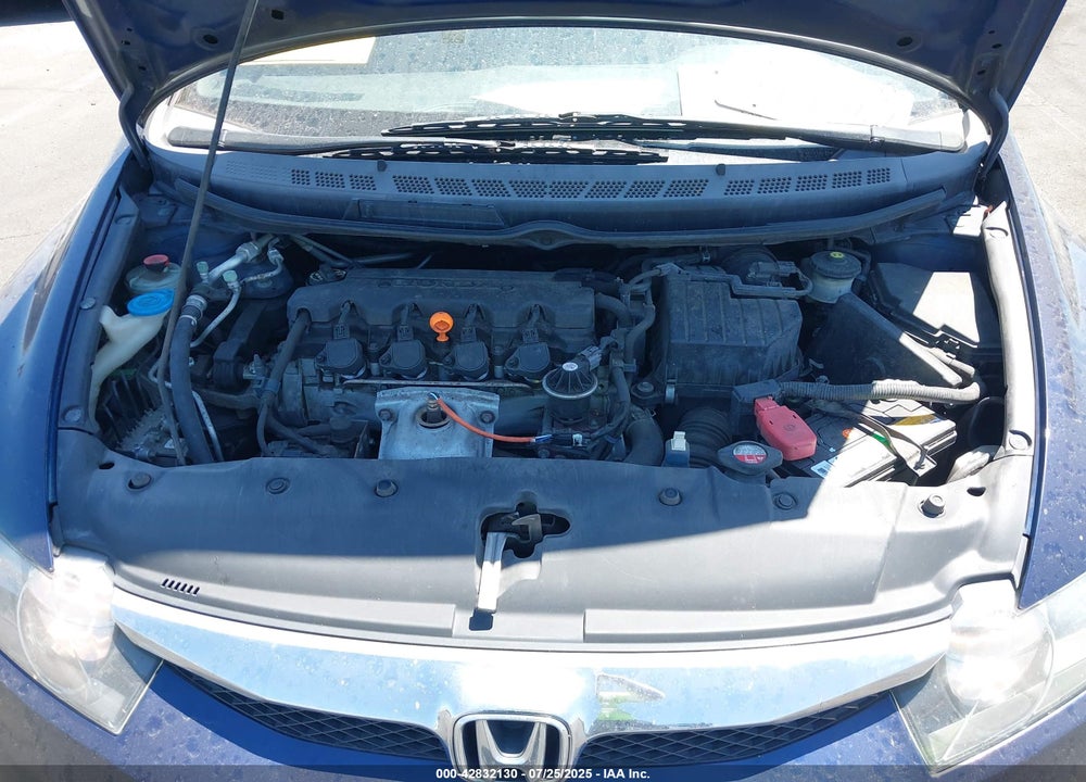 2011 HONDA CIVIC VIN: 2HGFA1F58BH538946