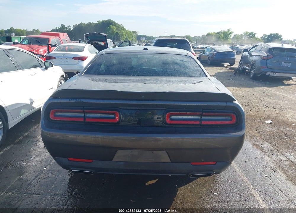2020 DODGE CHALLENGER SXT VIN: 2C3CDZAG7LH202047