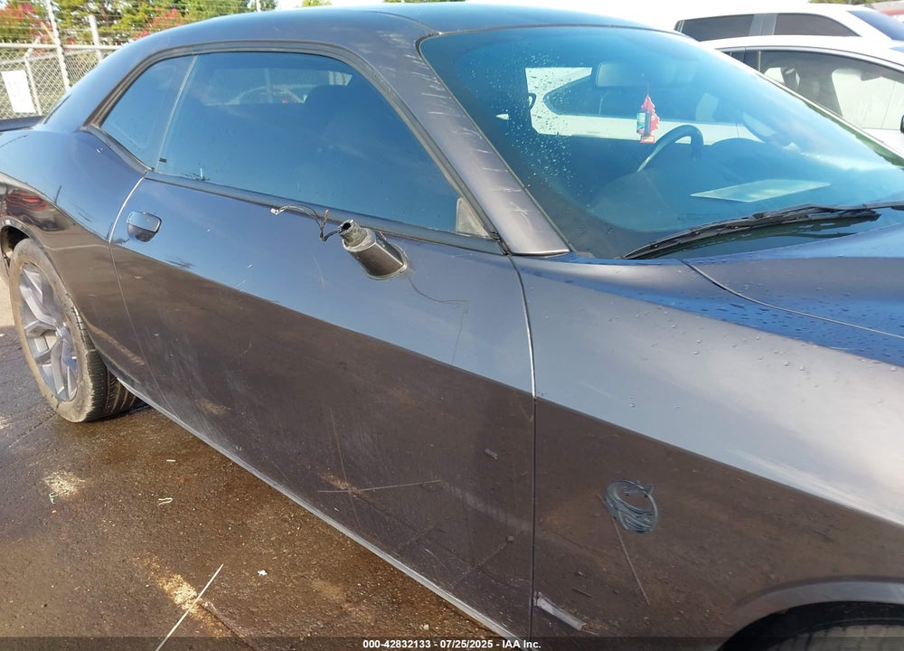 2020 DODGE CHALLENGER SXT VIN: 2C3CDZAG7LH202047