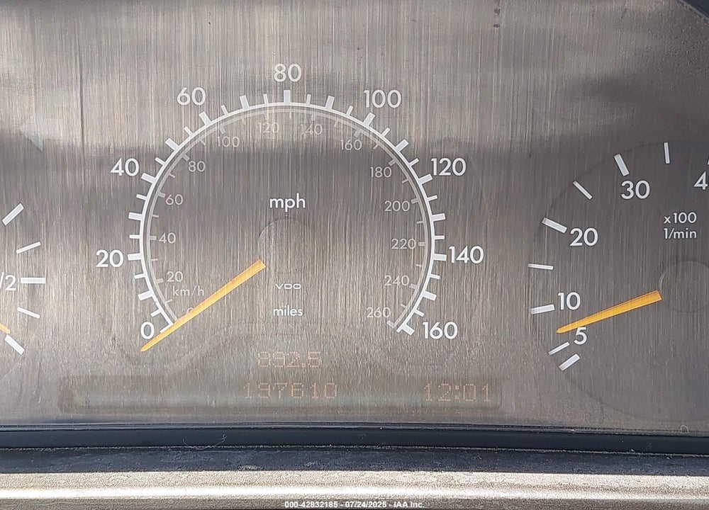 1997 MERCEDES-BENZ E 420 VIN: WDBJF72F5VA201857