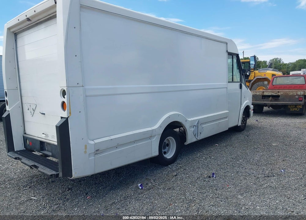 2016 ISUZU NPR VIN: JALB4T171G7W00004