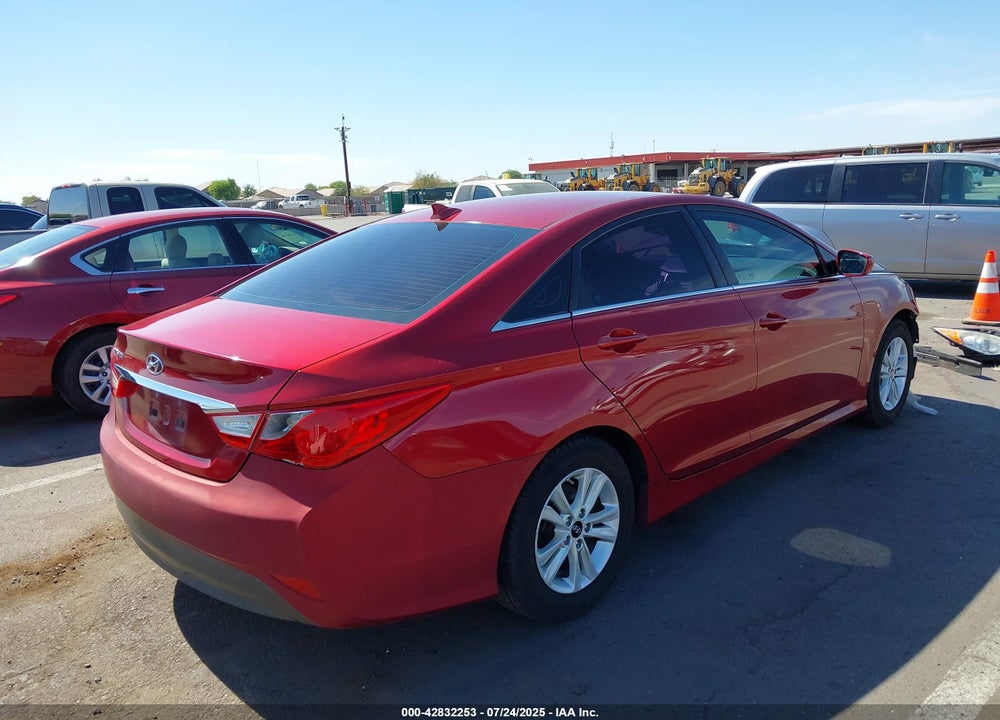 2014 HYUNDAI SONATA GLS VIN: 5NPEB4AC0EH881518