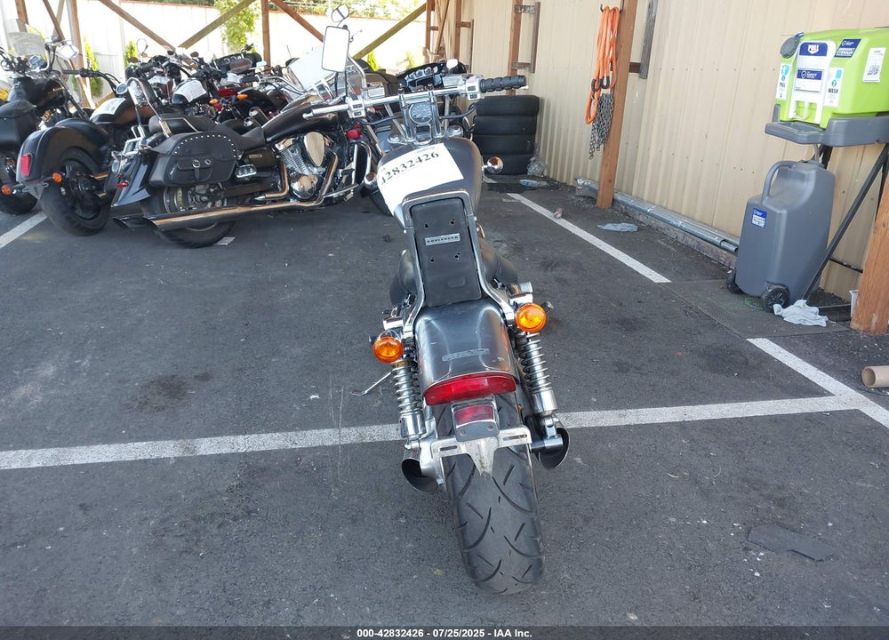 2005 SUZUKI VS1400 GLP VIN: JS1VX51L752100884