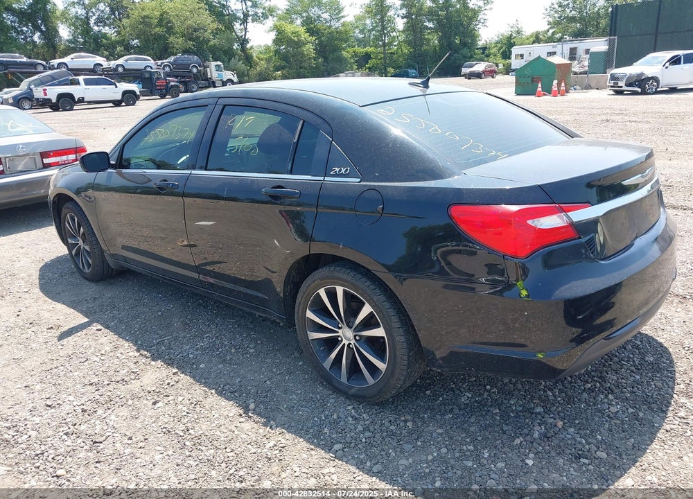 2014 CHRYSLER 200 VIN: 1C3CCBBG3EN185279