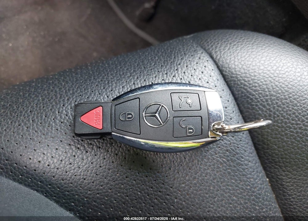 2008 MERCEDES-BENZ C CLASS VIN: WDDGF54X88F129149