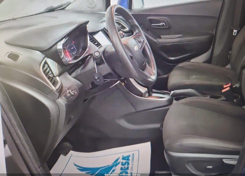 2017 CHEVROLET TRAX LS VIN: 3GNCJNSB2HL178407