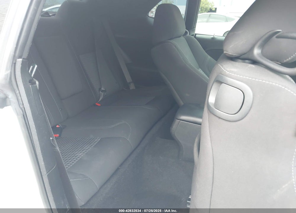 2021 DODGE CHALLENGER SXT VIN: 2C3CDZAGXMH547378