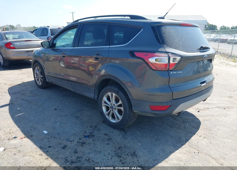 2017 FORD ESCAPE VIN: 1FMCU0GD4HUC12118