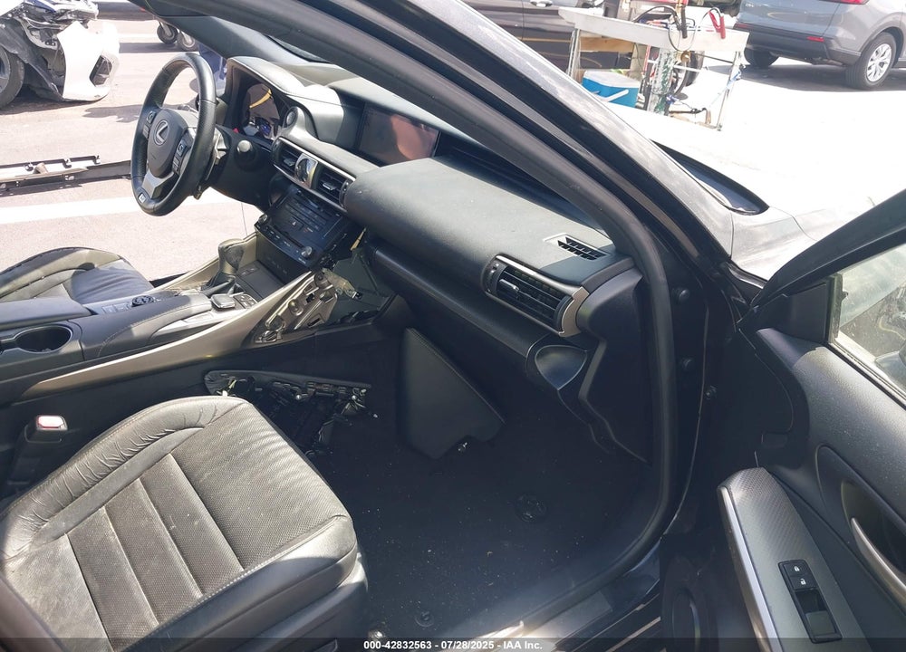 2017 LEXUS IS 200T VIN: JTHBA1D29H5052506