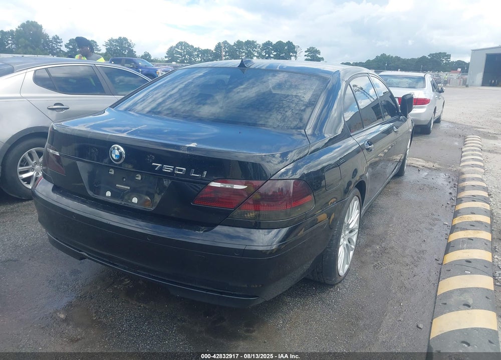 2007 BMW 750LI VIN: WBAHN83527DT75009