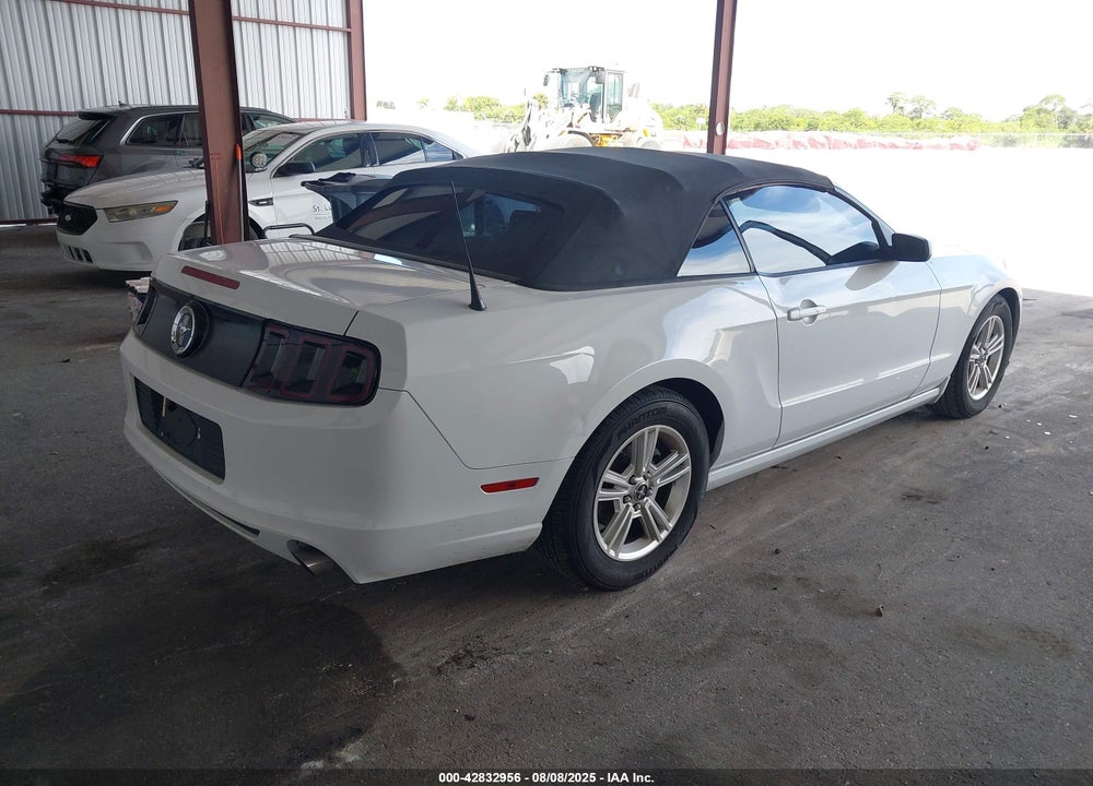 2014 FORD MUSTANG VIN: 1ZVBP8EM5E5238402