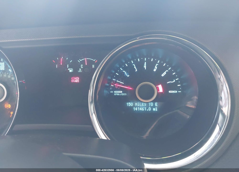 2014 FORD MUSTANG VIN: 1ZVBP8EM5E5238402