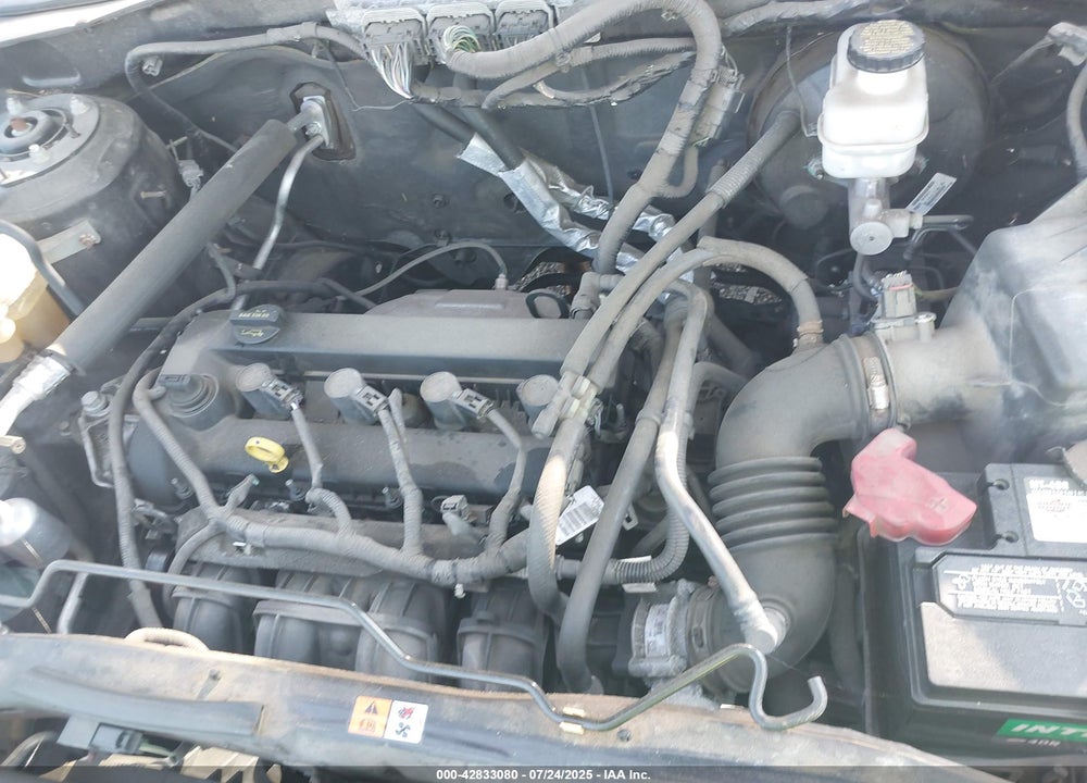 2010 FORD ESCAPE VIN: 1FMCU9D73AKC94024