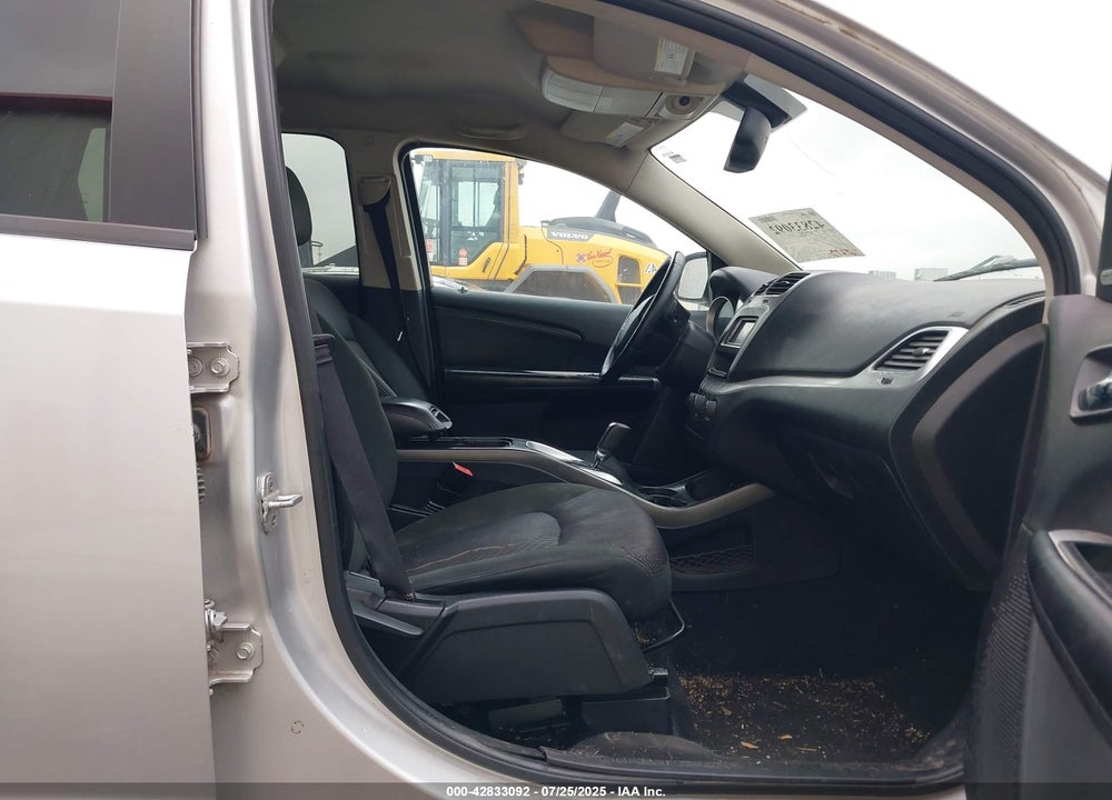2011 DODGE JOURNEY CREW VIN: 3D4PH3FG4BT570105