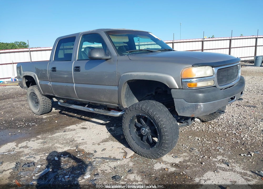 2001 GMC SIERRA 2500HD SLE VIN: 1GTHC23U61F110652